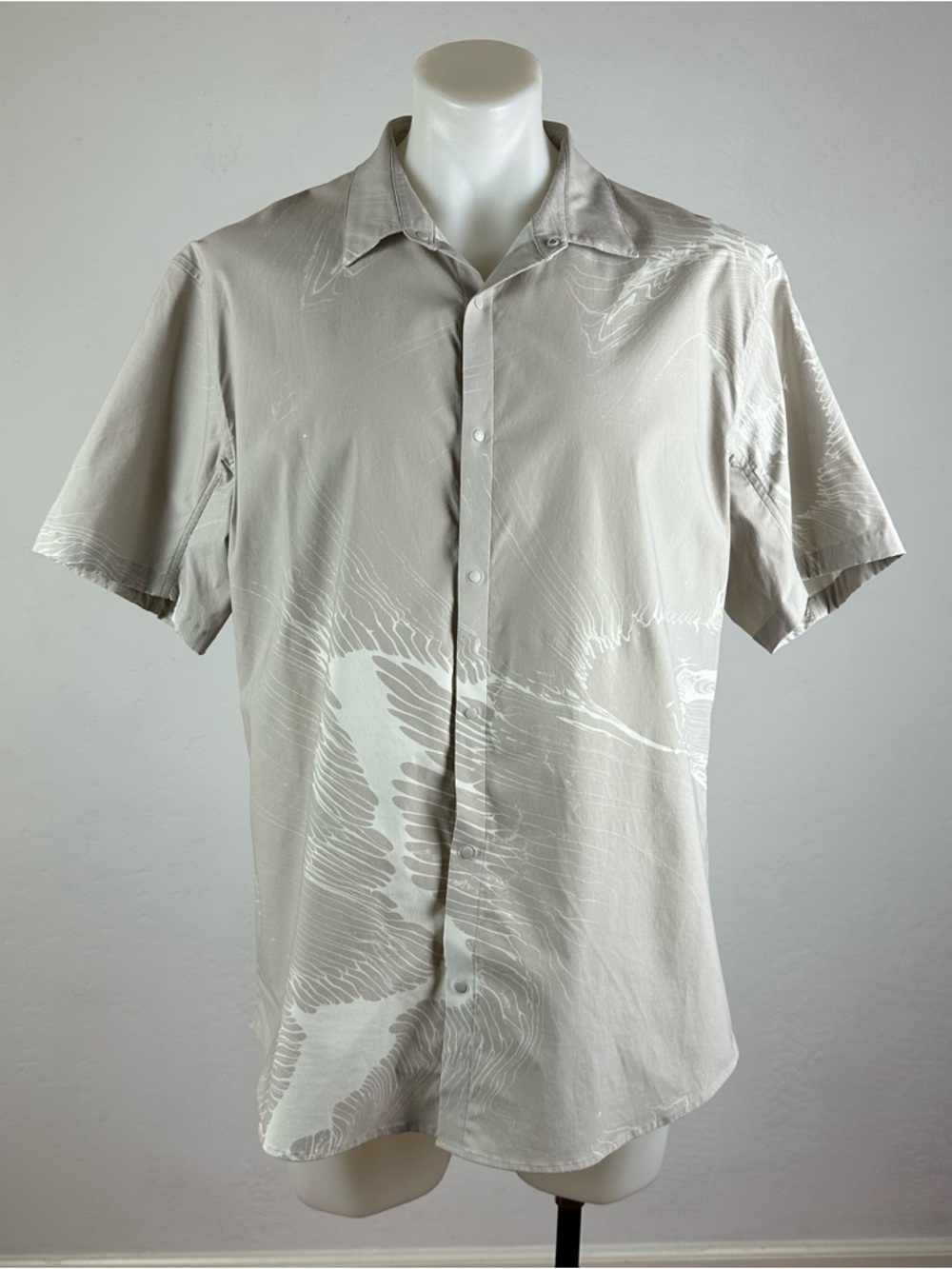 NWOT lululemon athletica Men’s Moon Drift Shirt